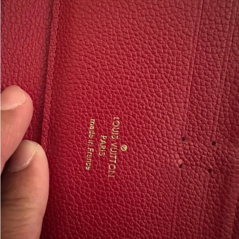 Louis Vuitton empriente Cherry Red Monogram Wallet - Picture 5 of 6
